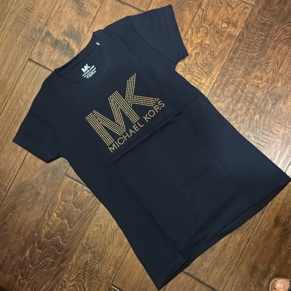 NEW✨Michael Kors T-shirt size L